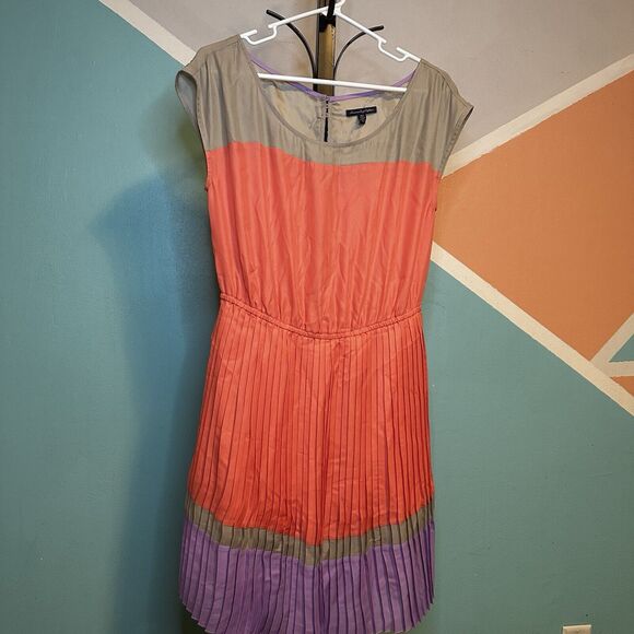 American Eagle Colorblock Pleated Dress Sz m Cap Short Sleeve Orange Purple Gray - Picture 1 of 6